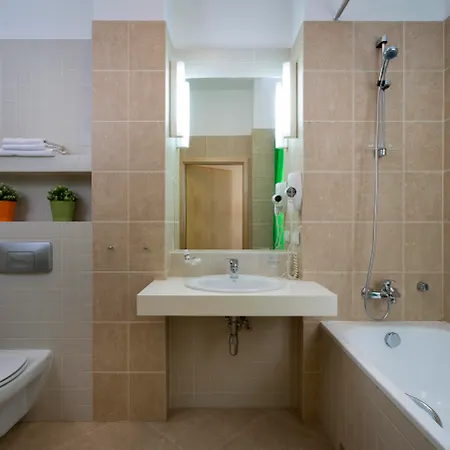 Apartmanhotel Media Park Varsó