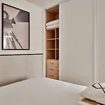 Media Park Lägenhetshotell Warszawa