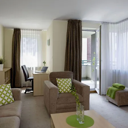 Apartahotel Media Park Varsovia