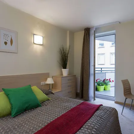 Media Park Apartahotel 4*