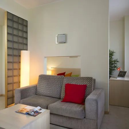 Media Park Aparthotel