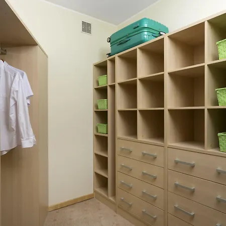 Apartahotel Media Park Varsovia