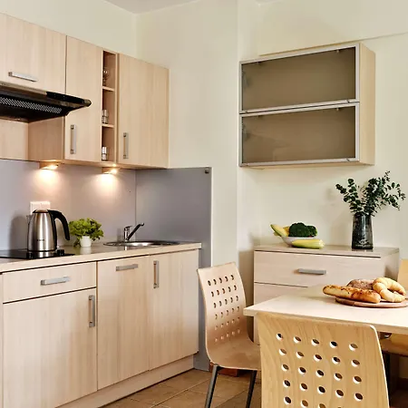 Media Park 4* Varsovia