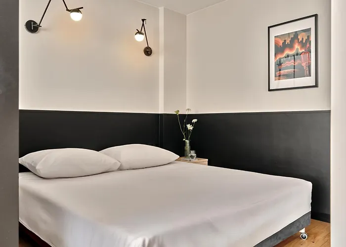 Media Park Aparthotel Warsaw