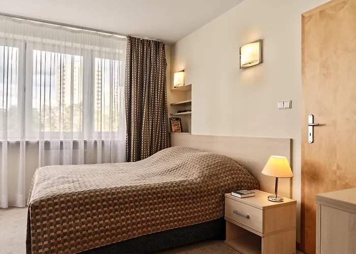 Media Park Aparthotel 4*