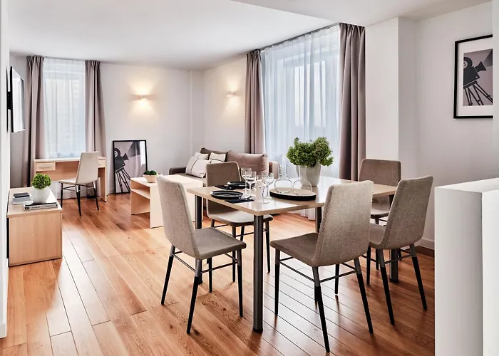 Media Park Aparthotel