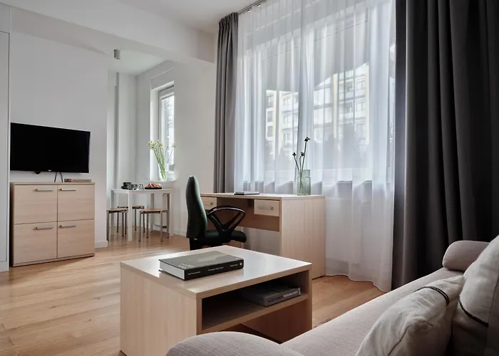 Media Park Aparthotel Warsaw