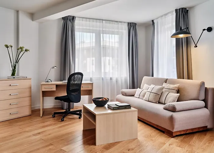 Media Park Aparthotel Warsaw